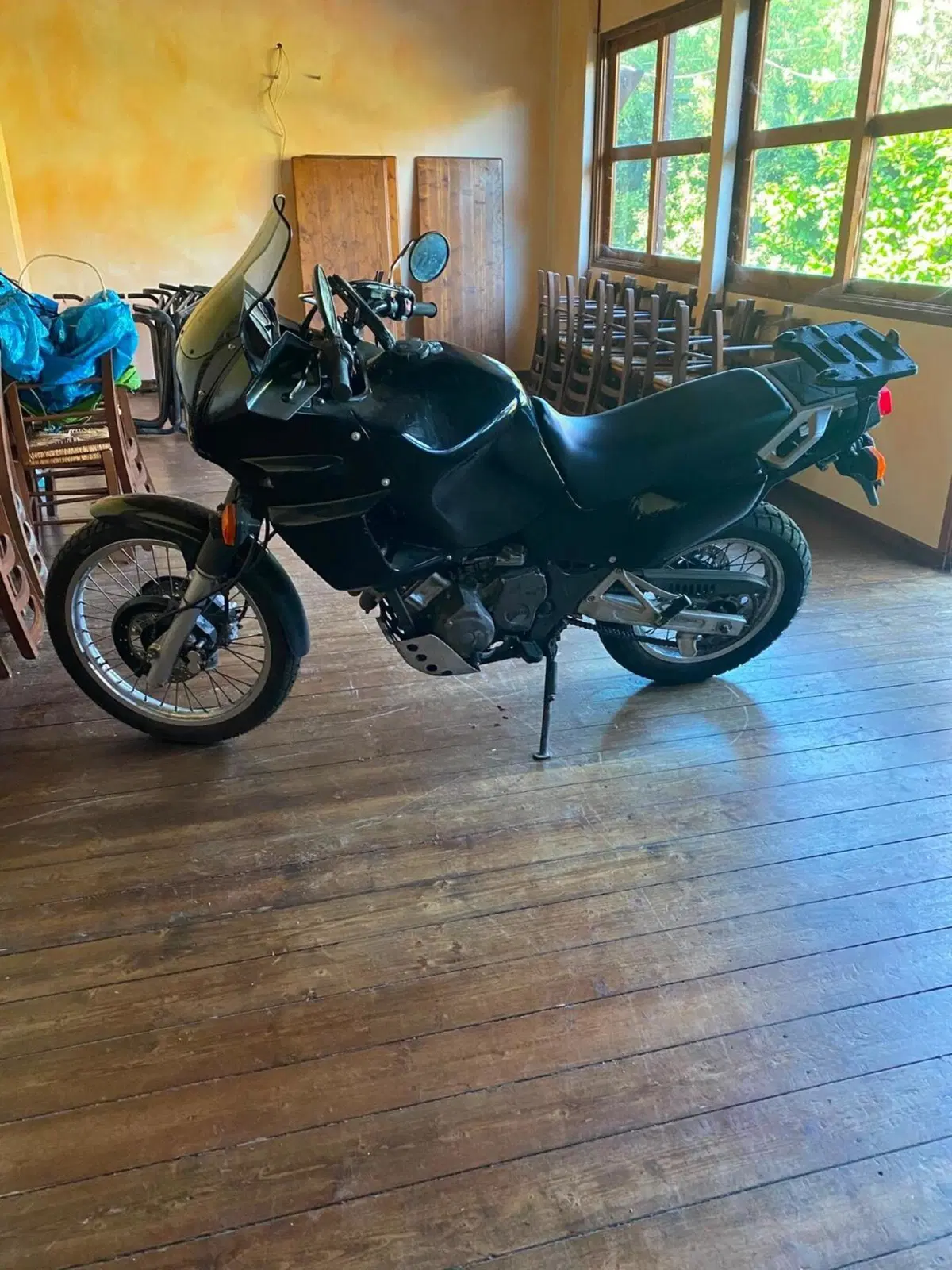 Yamaha Super tenere 750 (7)