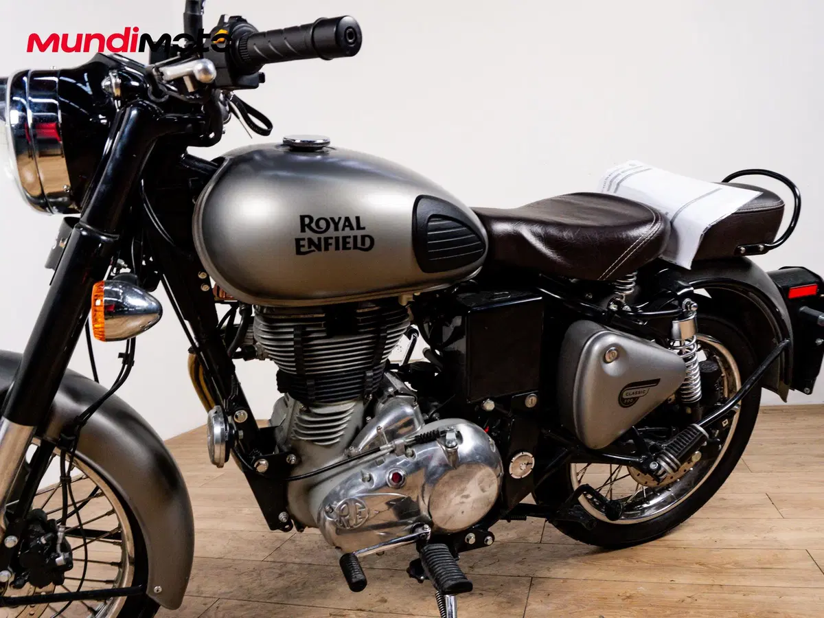 Royal Enfield Classic 500 EFI (2017 - 20) (9)