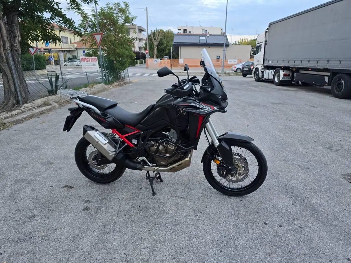 Honda Africa Twin CRF 1100L (2020 - 21) (2)