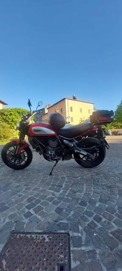 Ducati Scrambler 800 Icon (2017 - 20) usata