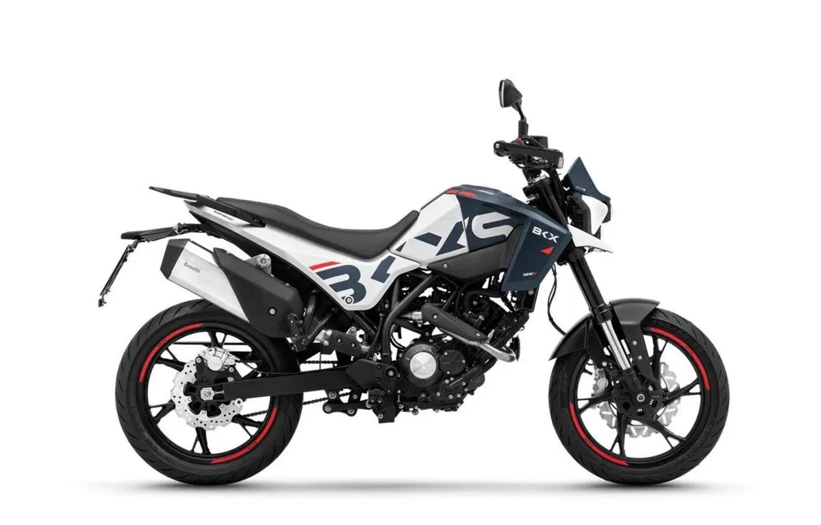 Benelli BKX 125 S (2026) (2)