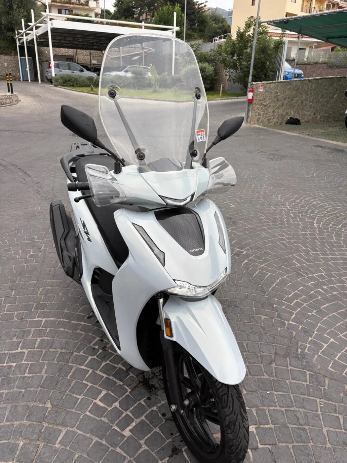 Honda SH 350i GT (2025 - 26) (6)