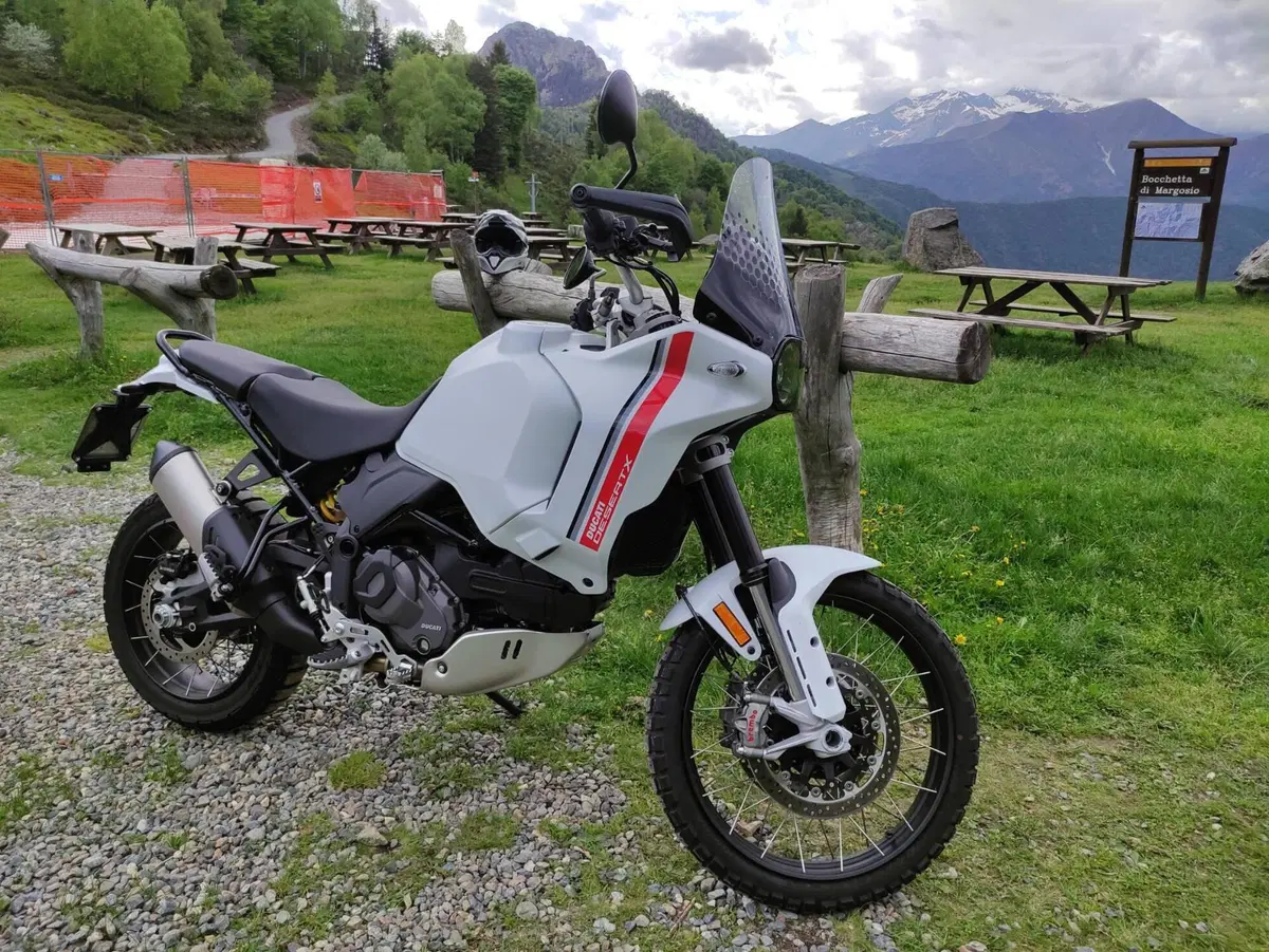 Ducati DesertX (2022 - 25) (5)