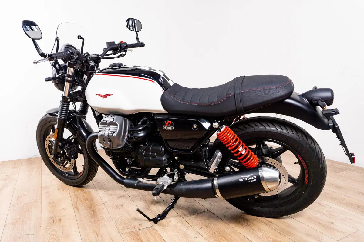 Moto Guzzi V7 850 Stone Special Abs (2021) (7)