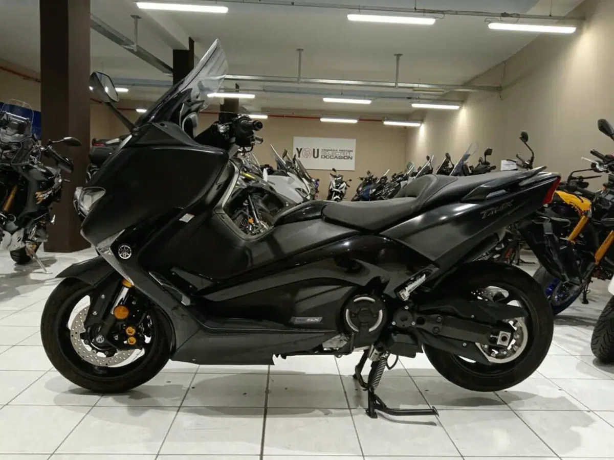 Yamaha T-Max 530 SX (2017 - 19) (3)
