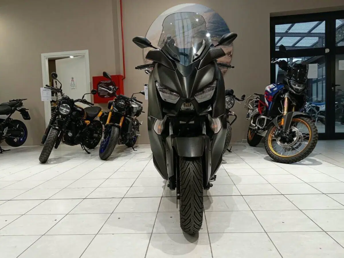 Yamaha X-Max 300 ABS (2017 - 20) (2)
