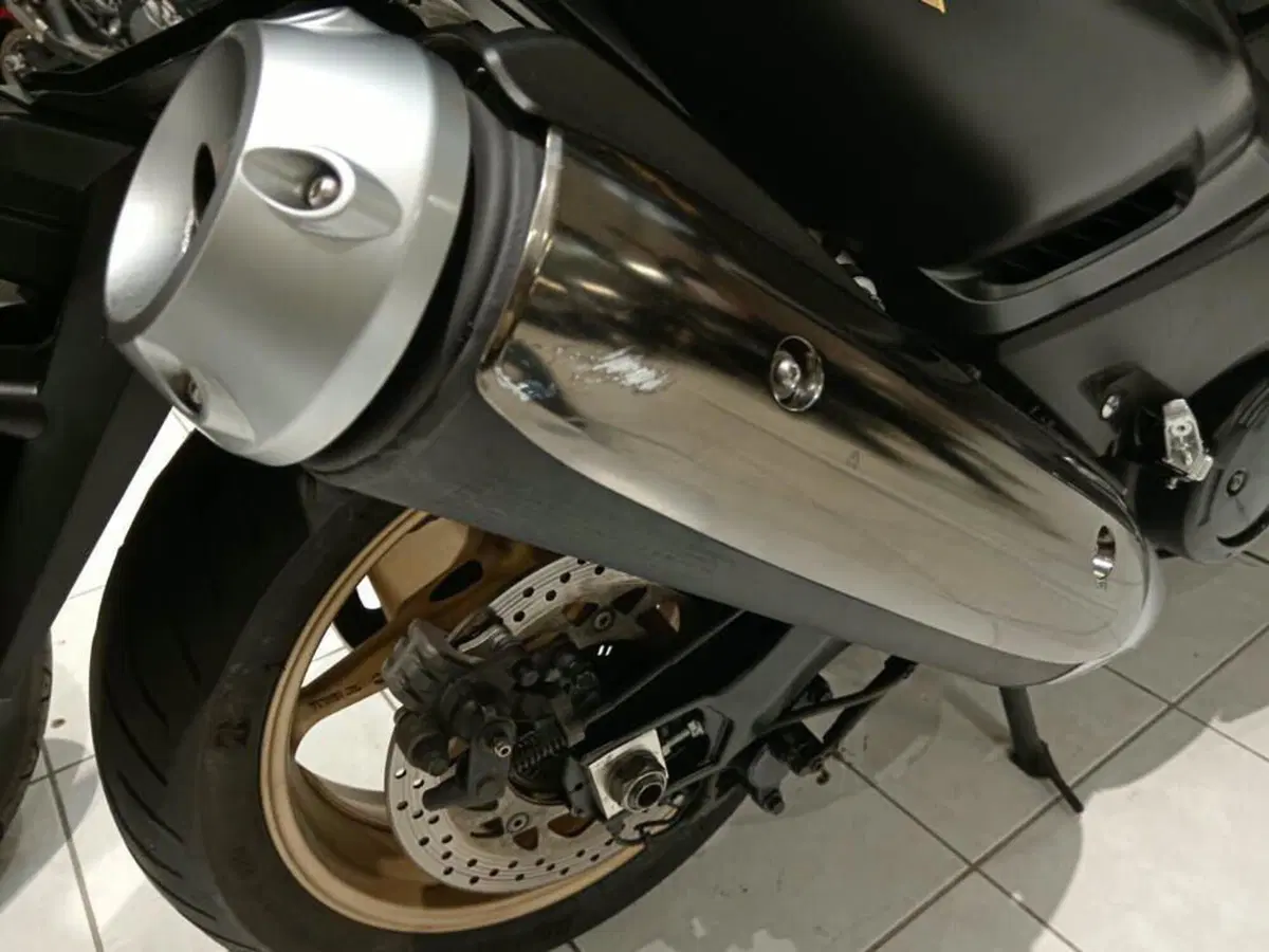 Yamaha T-Max 530 Iron Max ABS (2014 - 17) (6)