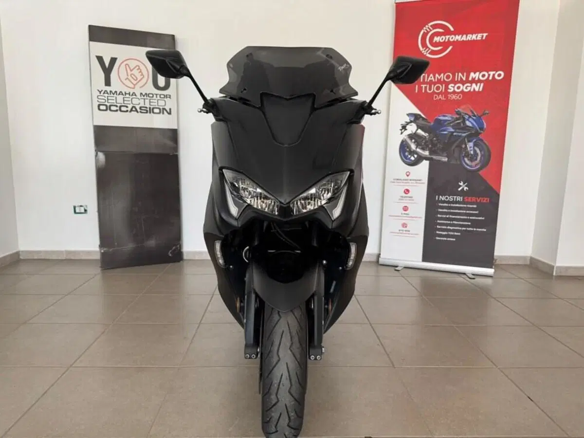 Yamaha T-Max 560 (2020 - 21) (3)