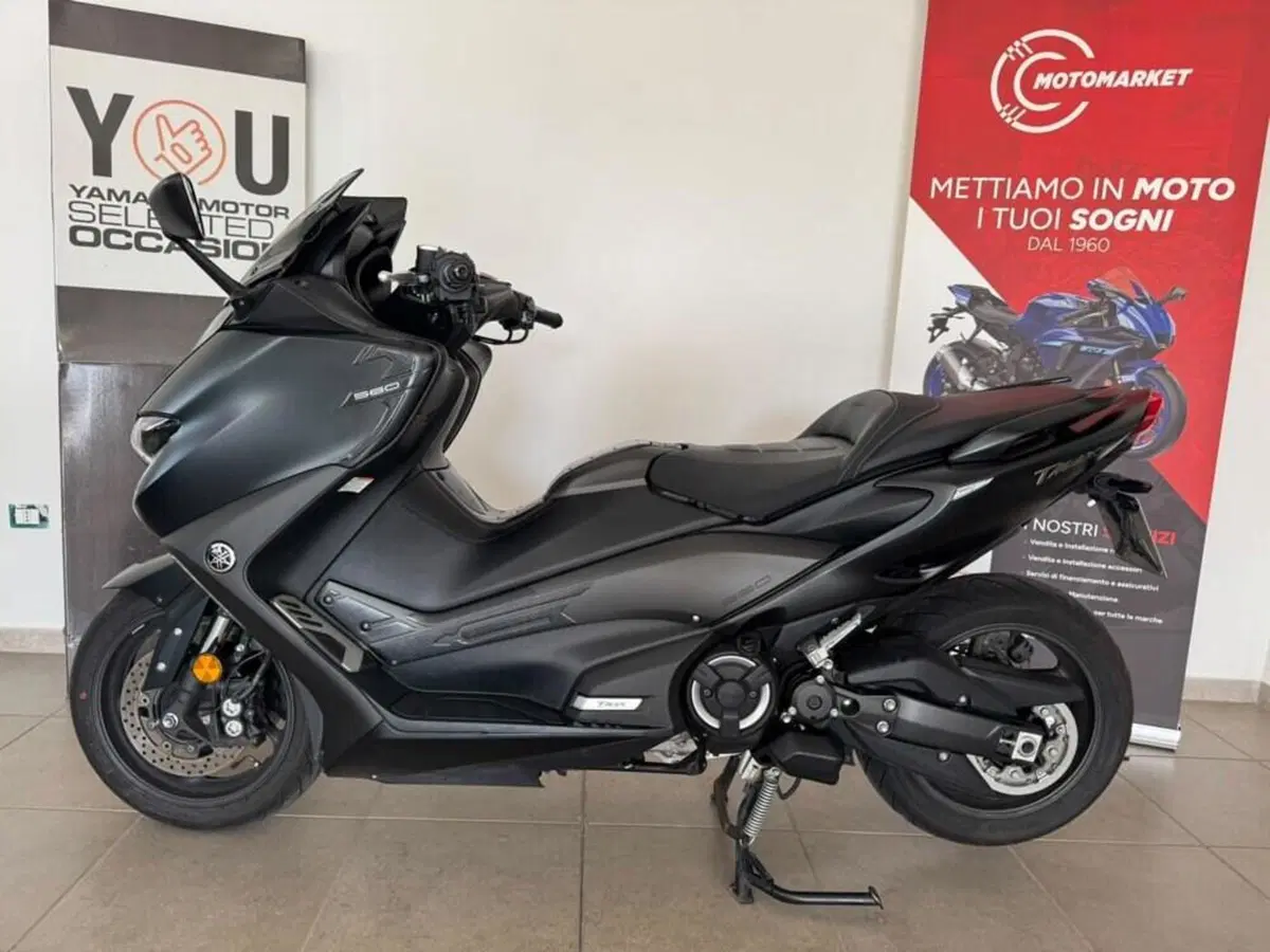 Yamaha T-Max 560 (2020 - 21) (2)