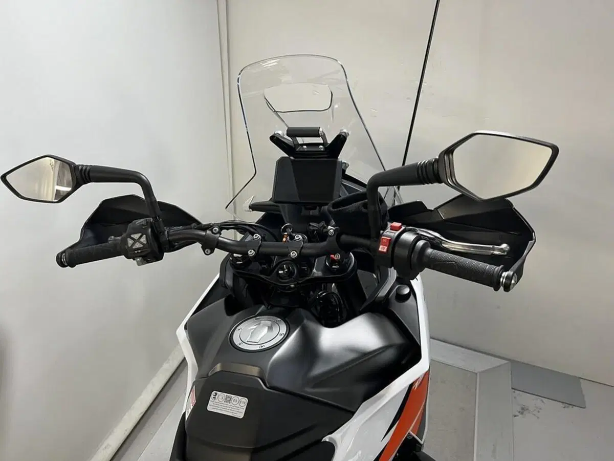 KTM 790 Adventure (2025 - 26) (10)