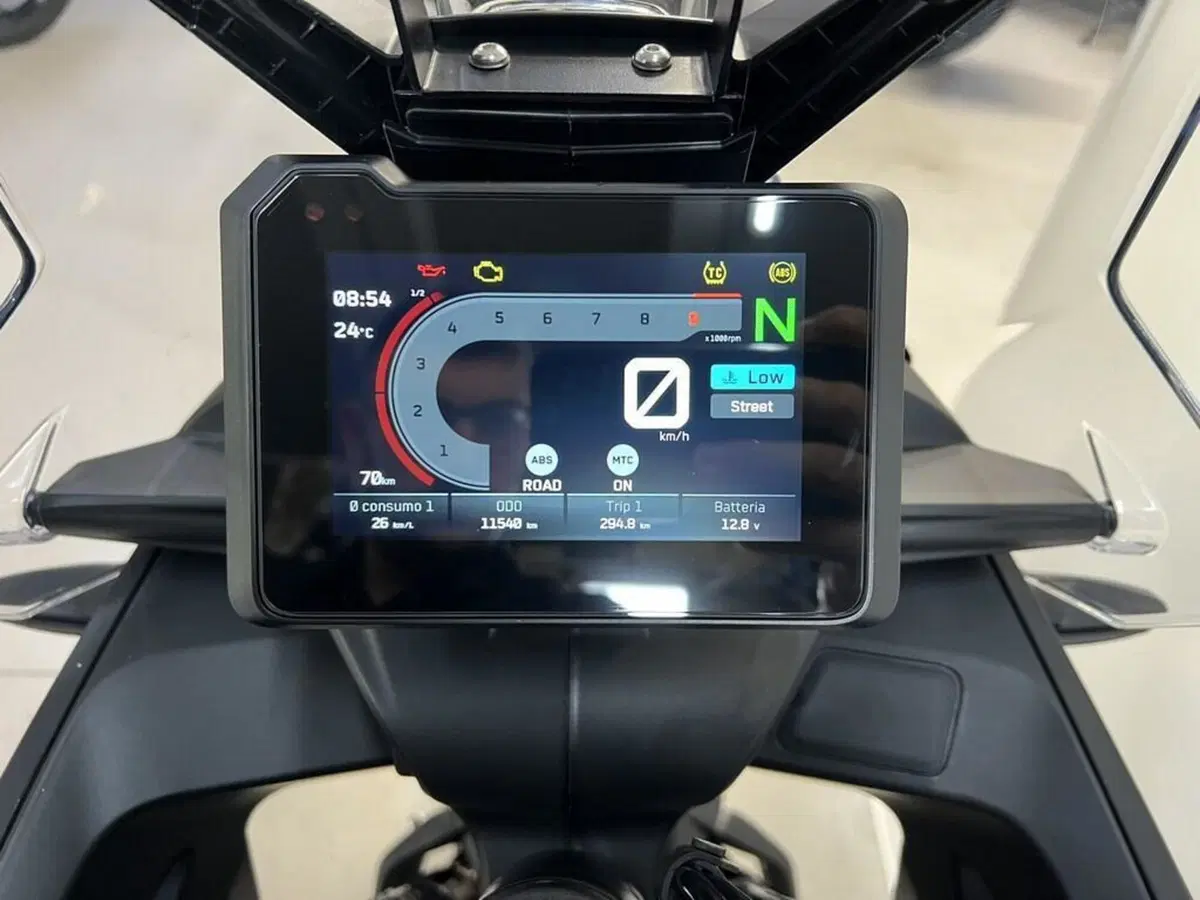 KTM 790 Adventure (2025 - 26) (8)