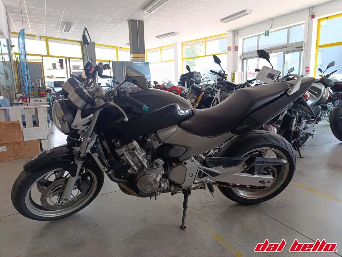 Honda Hornet 600 (2003 - 04) (3)