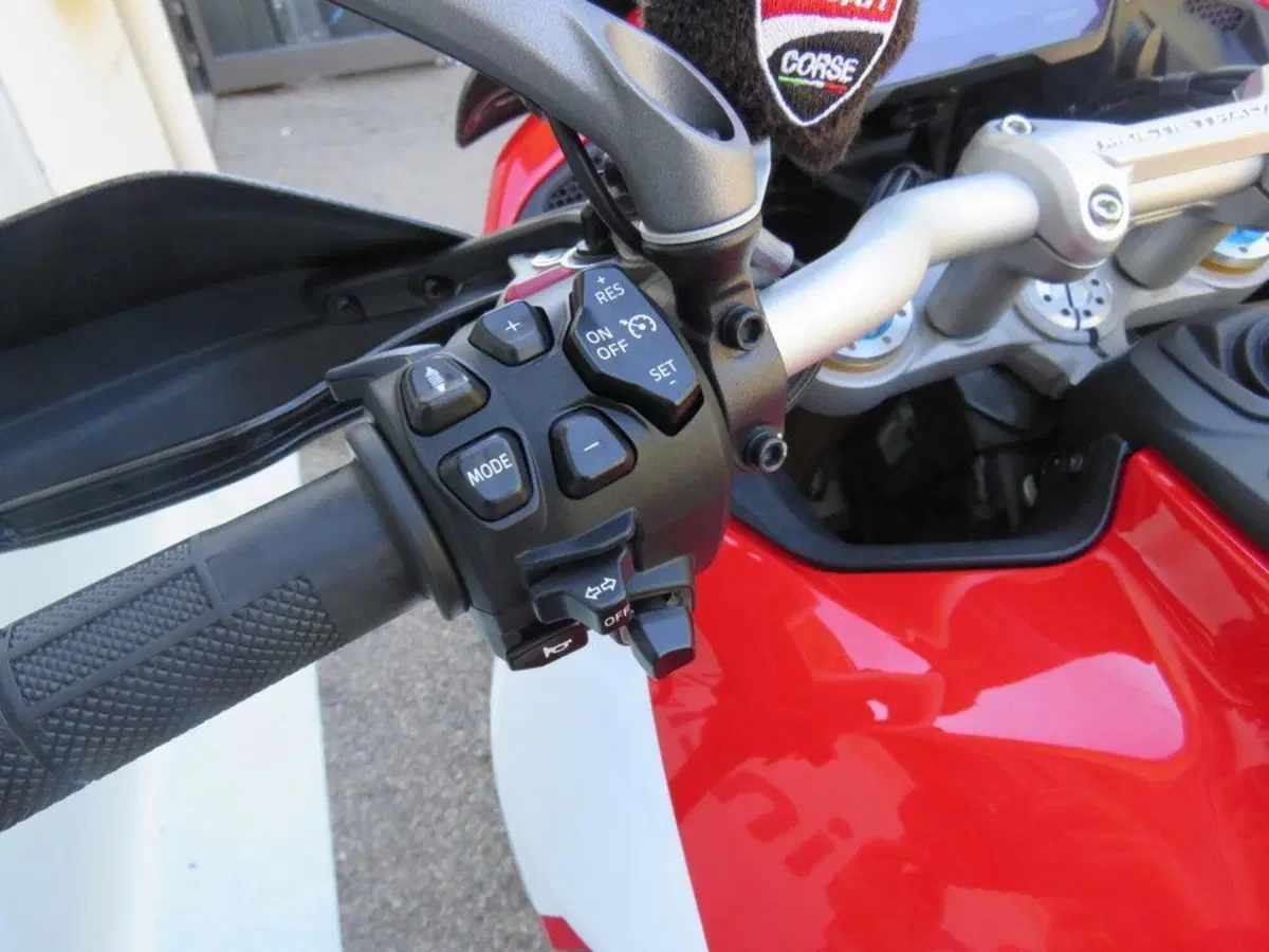 Ducati Multistrada V4 Pikes Peak (2021 - 24) (13)