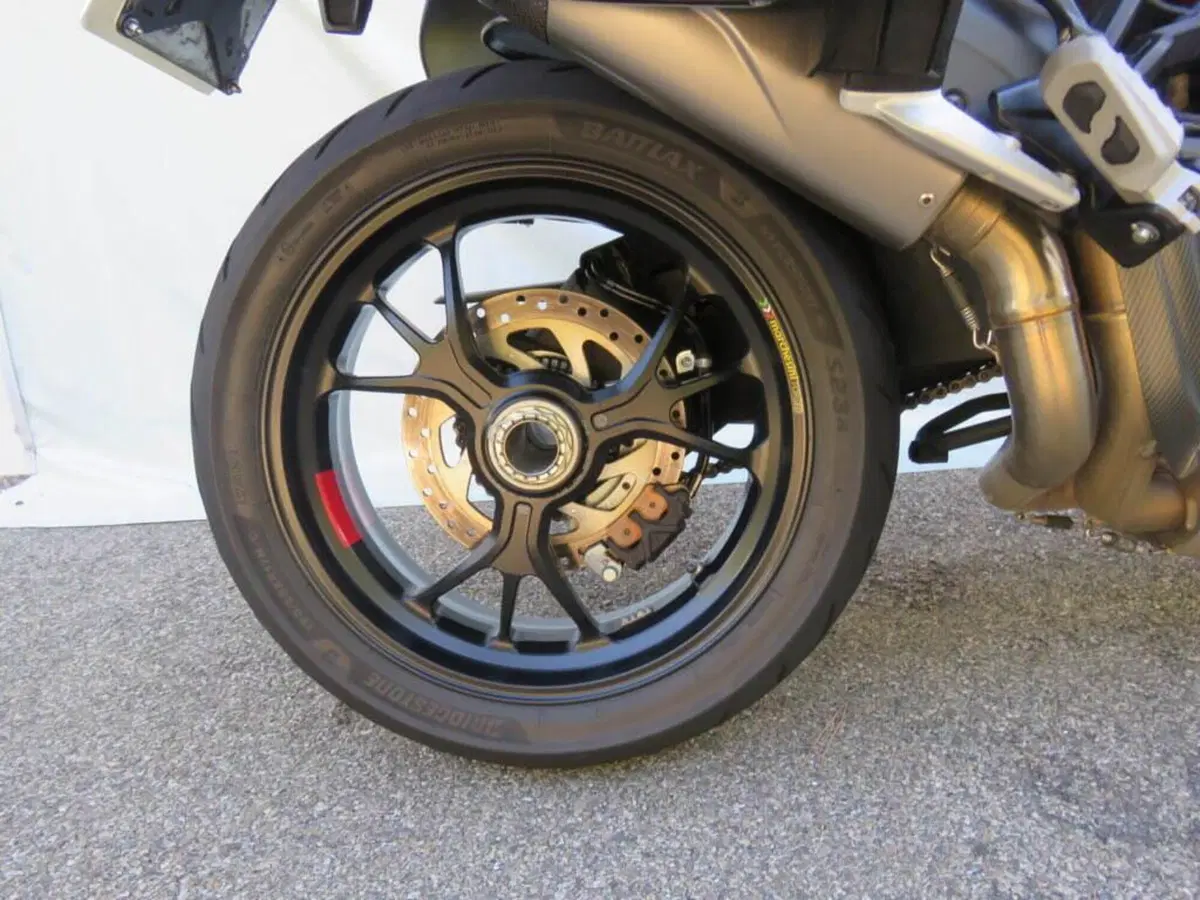 Ducati Multistrada V4 Pikes Peak (2021 - 24) (7)