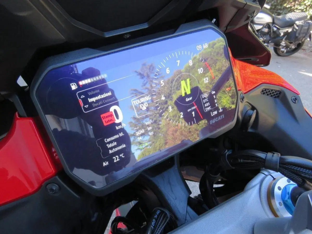 Ducati Multistrada V4 Pikes Peak (2021 - 24) (15)