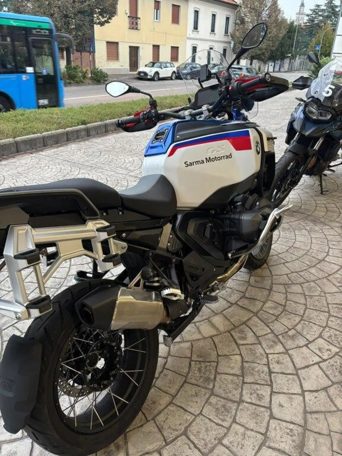 Bmw R 1300 GS Adventure Trophy (2025 - 26) (4)