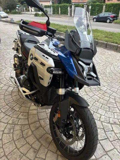 Bmw R 1300 GS Adventure Trophy (2025 - 26) usata