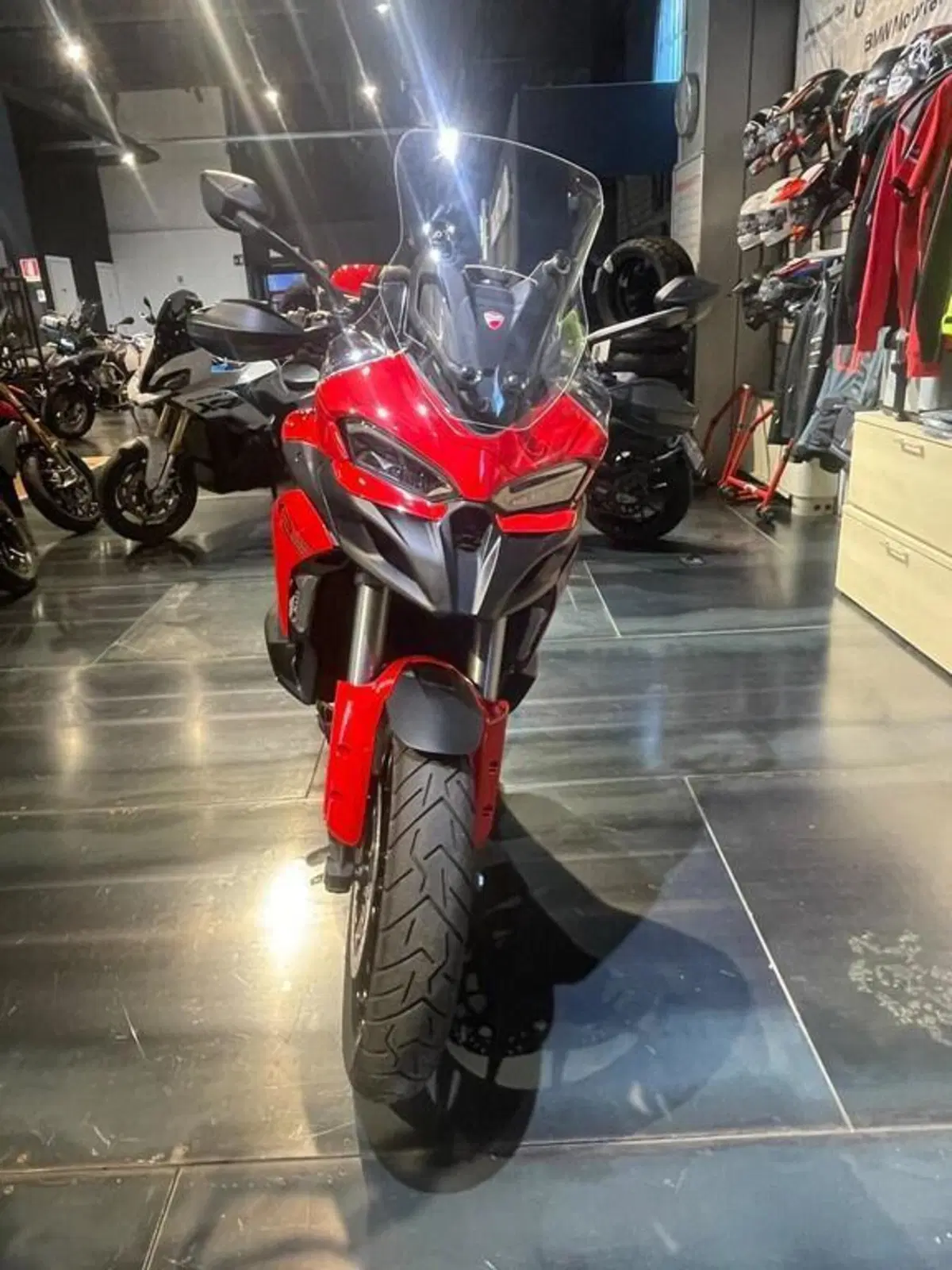 Ducati Multistrada V2 S (2025 - 26) (3)