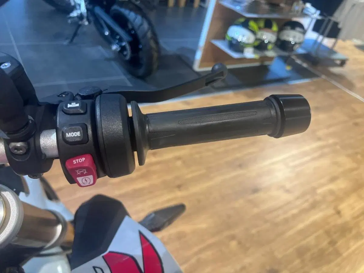 Bmw F 900 R (2017 - 20) (12)