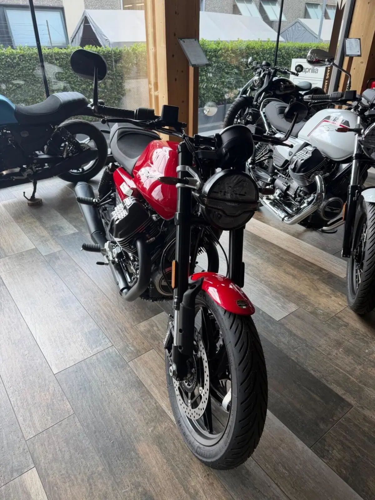 Moto Guzzi V7 Sport (2025 - 26)