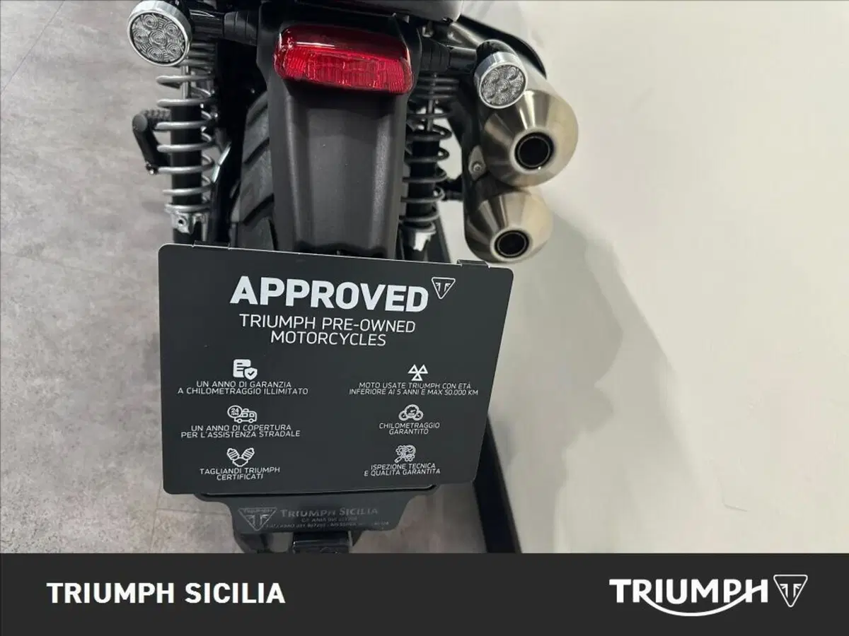 Triumph Scrambler 900 Stealth Edition (2024) (10)