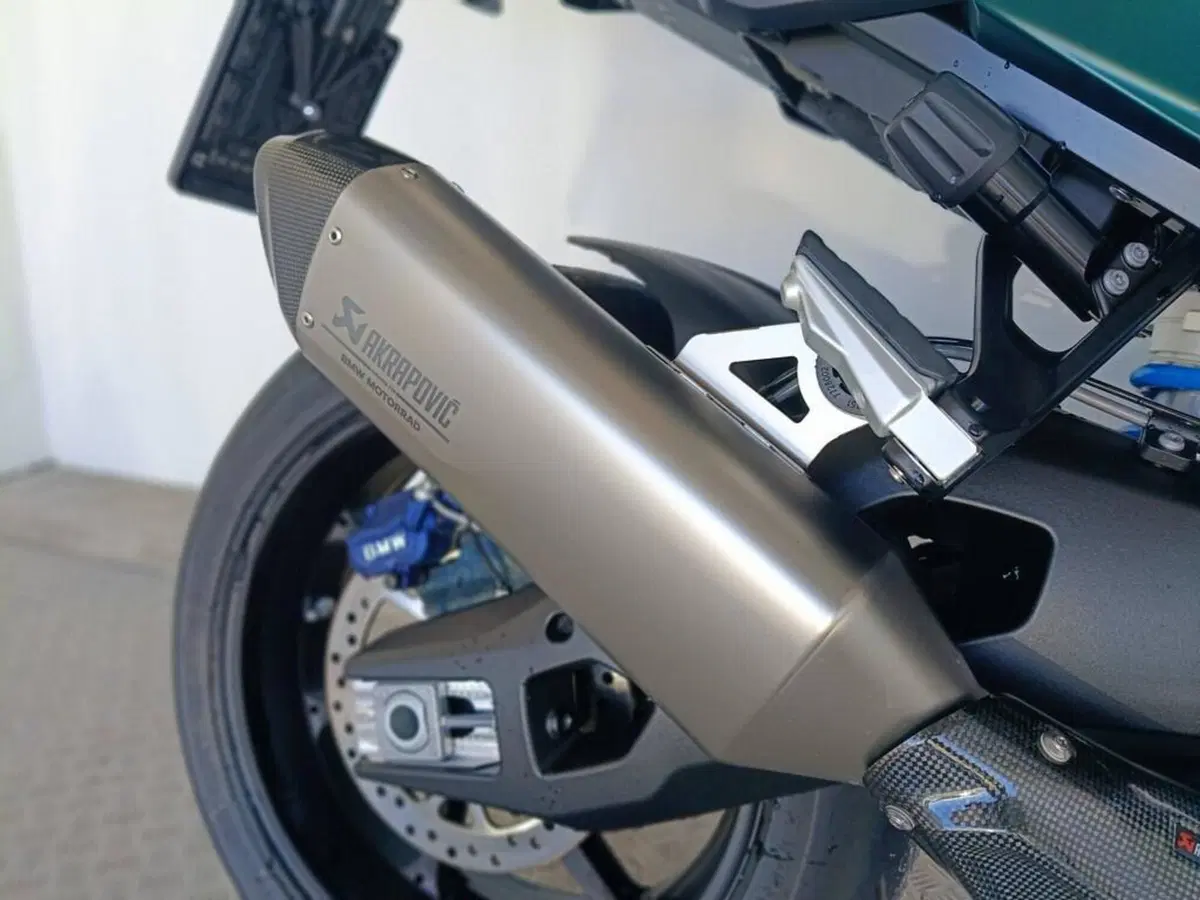 Bmw M 1000 XR 100 Jahre Nürburgring Edition (2026) (10)