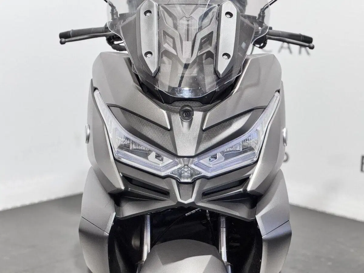 Voge Sfida SR4 MAX (2024 - 26) (7)