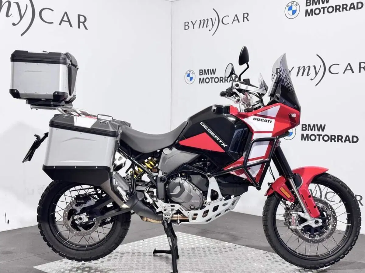 Ducati DesertX Discovery (2025)