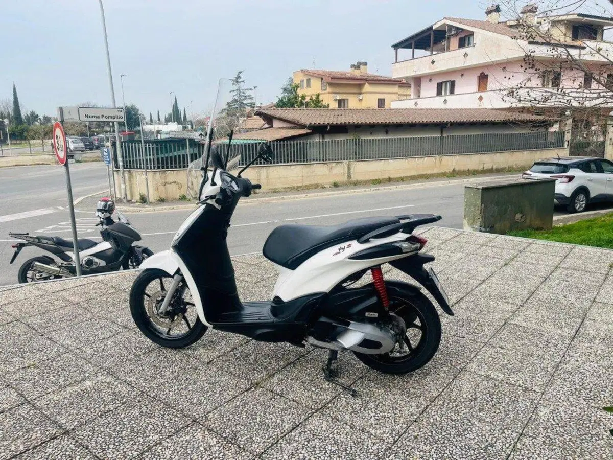 Piaggio Liberty 150 3V ABS (2021 - 24) (5)