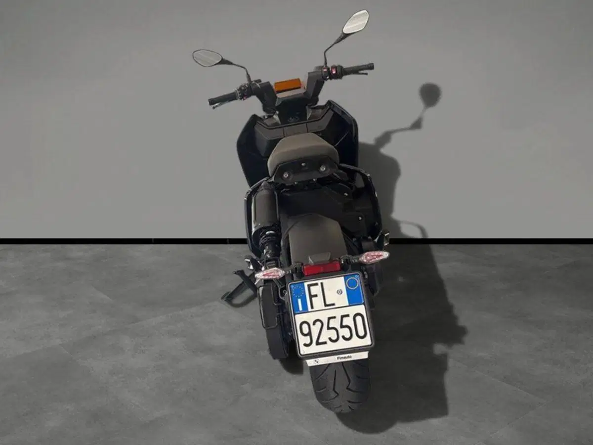 Bmw CE 04 (2021 - 25) (4)