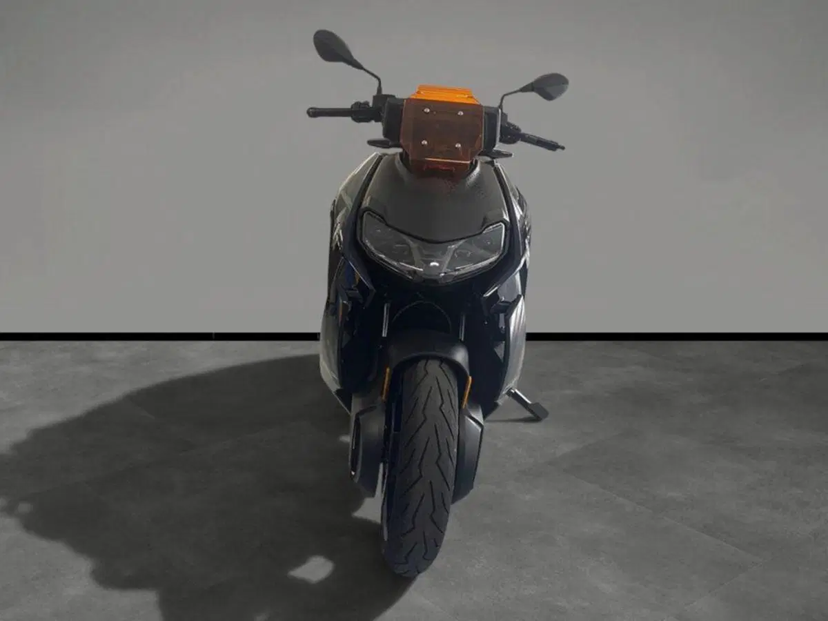 Bmw CE 04 (2021 - 25) (3)