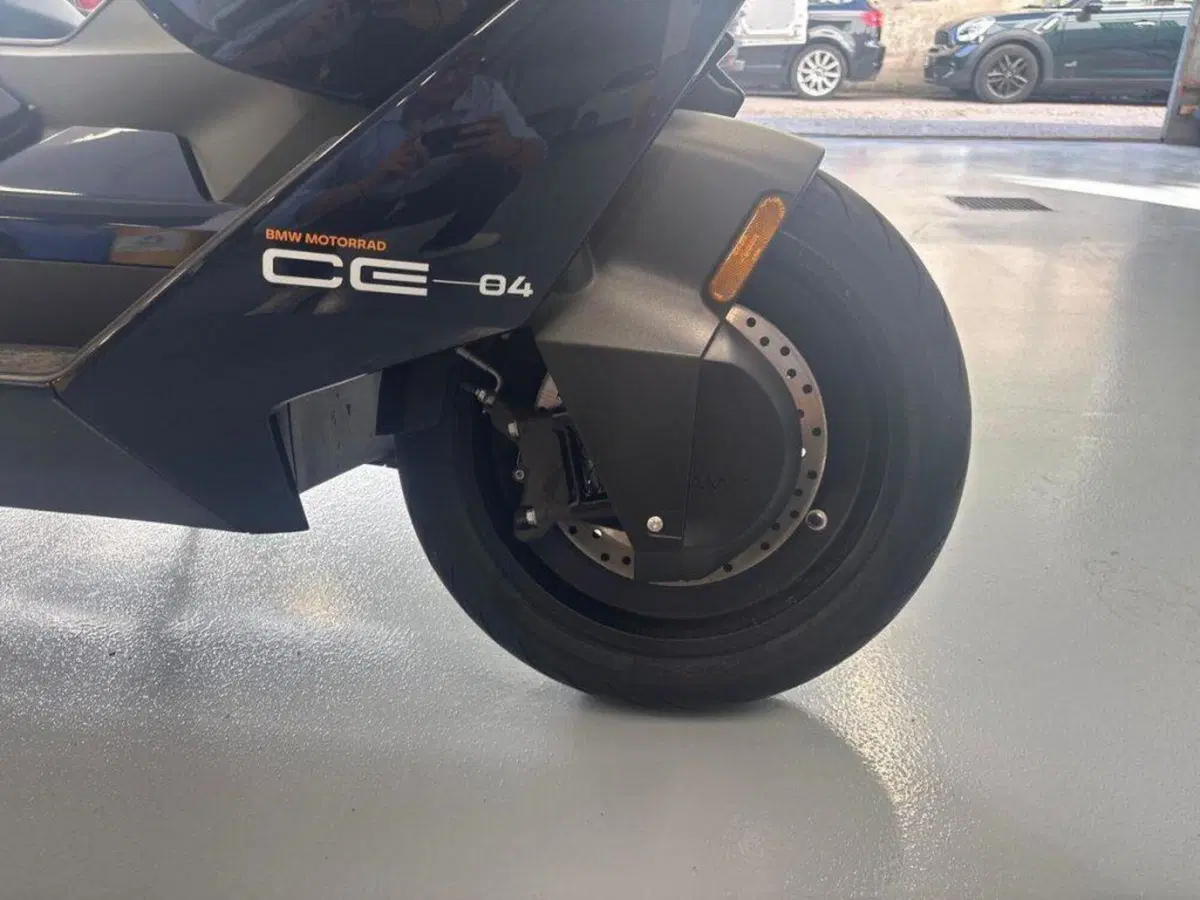 Bmw CE 04 (2021 - 25) (8)