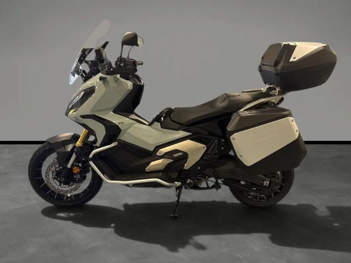 Honda X-ADV 750 DCT Travel (2021 - 24) (2)