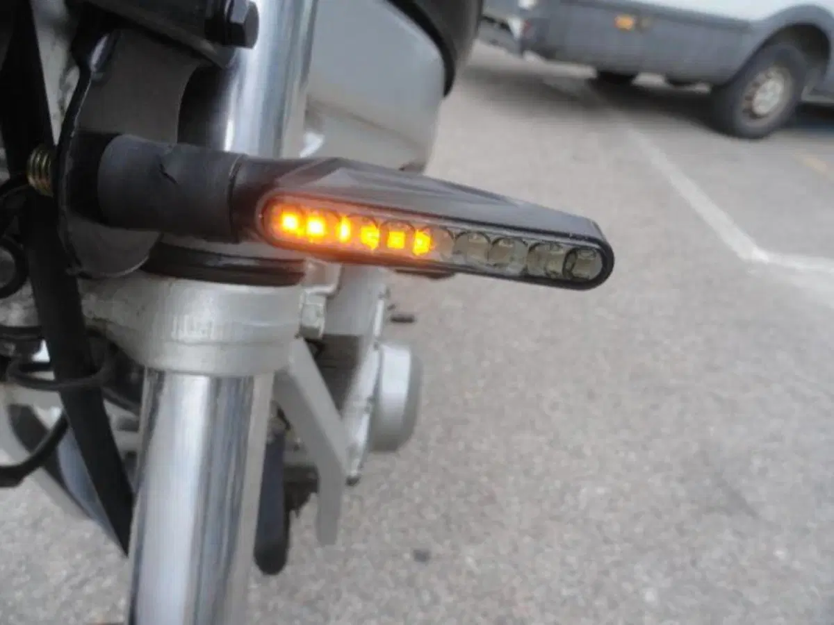 Suzuki GS 500 (2001 - 06) (13)