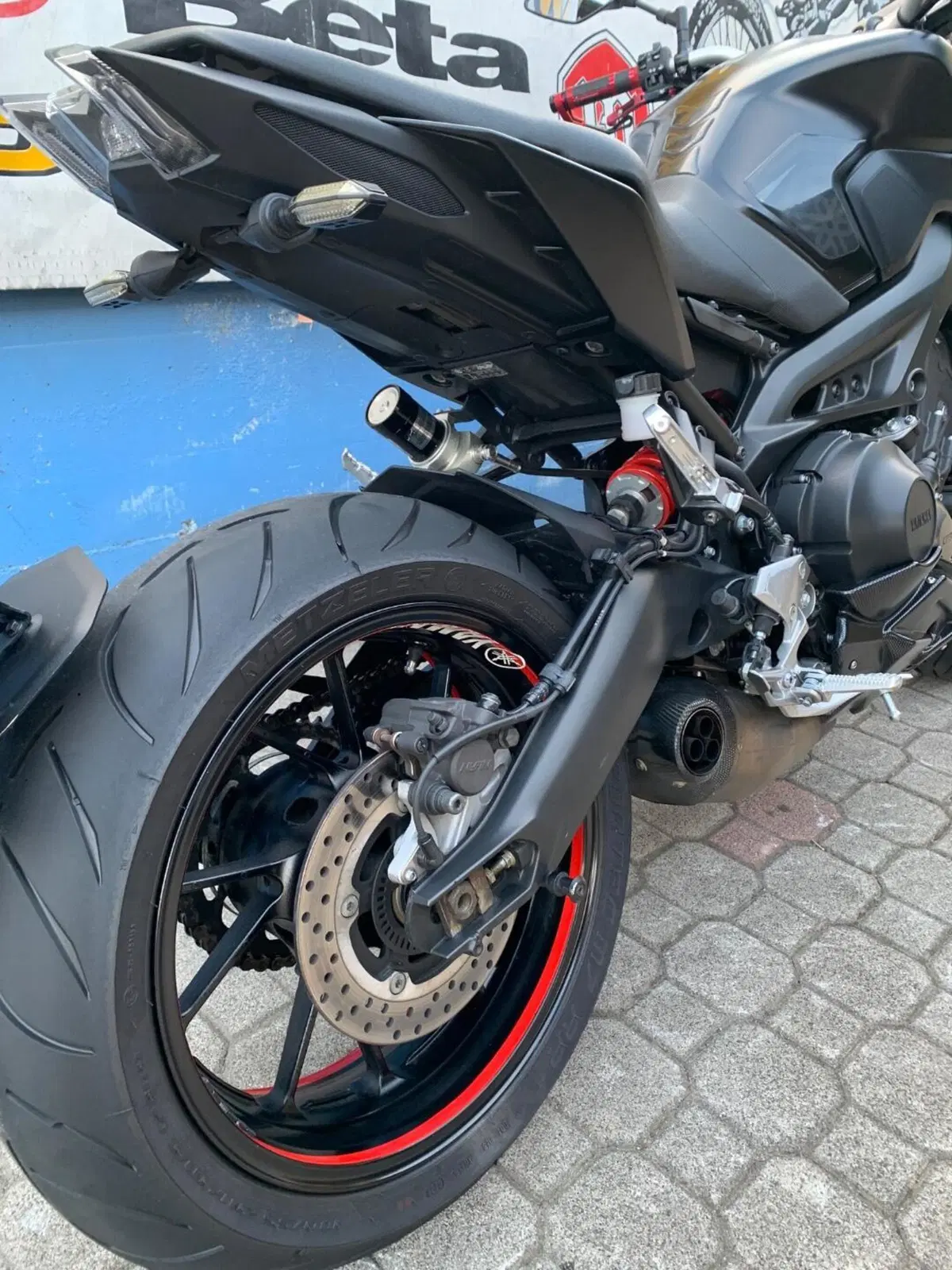 Yamaha MT-09 (2017 - 20) (11)