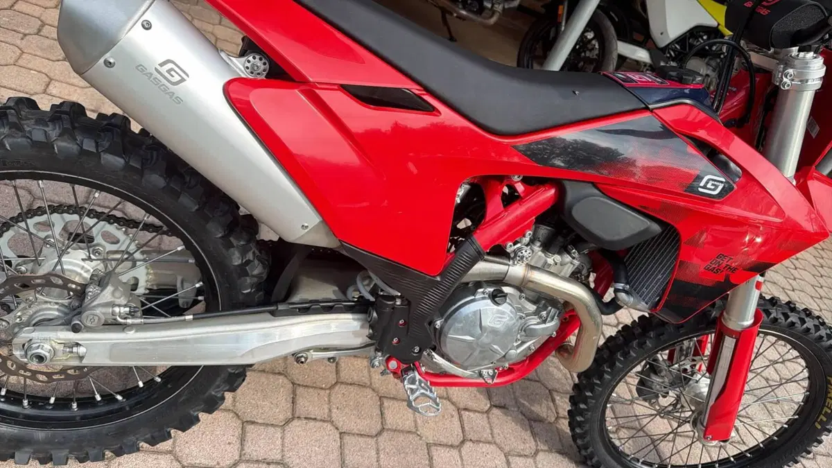 GASGAS MC 450 F (2026 - 27) (4)
