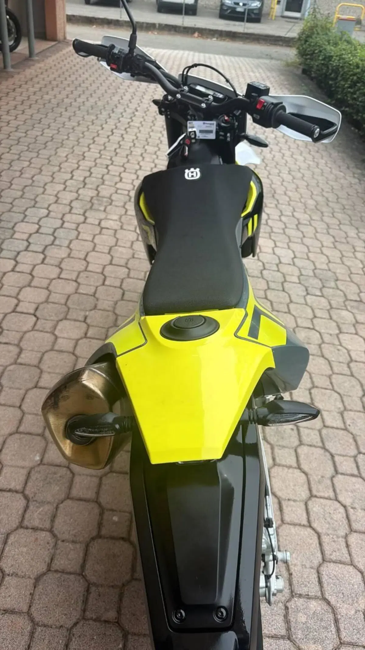 Husqvarna 701 Supermoto (2023 - 25) (2)