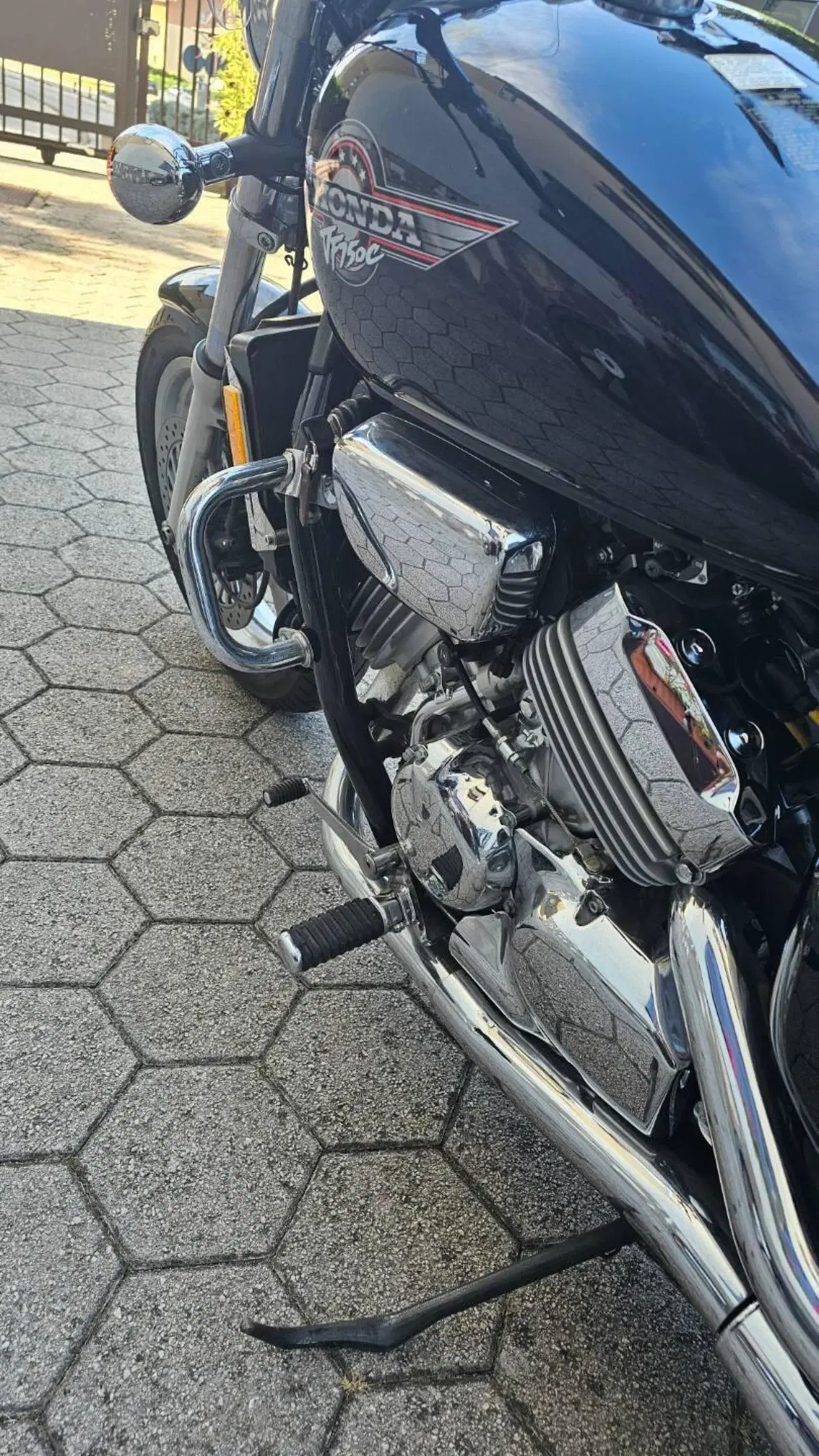 Honda Vf750C (4)