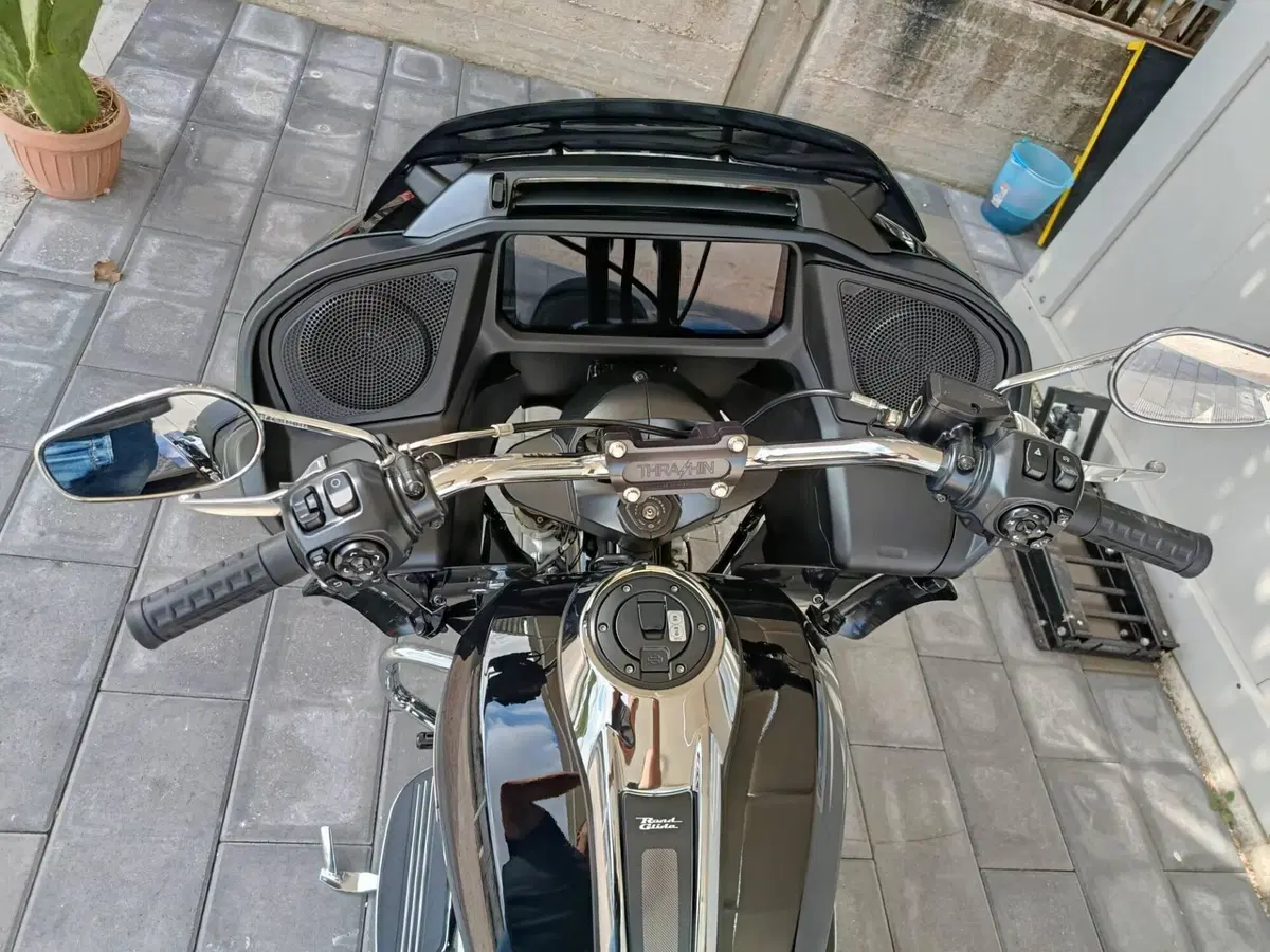 Harley-Davidson Road Glide (2024 - 26) (11)