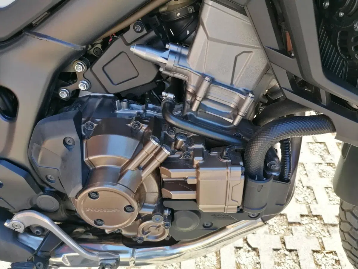 Honda Africa Twin CRF 1000L DCT (2018 - 19) (7)