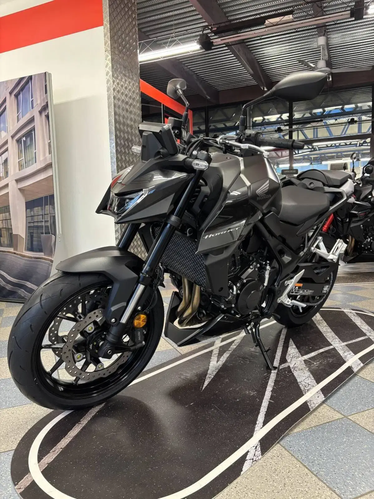 Honda CB 750 Hornet (2026) (3)
