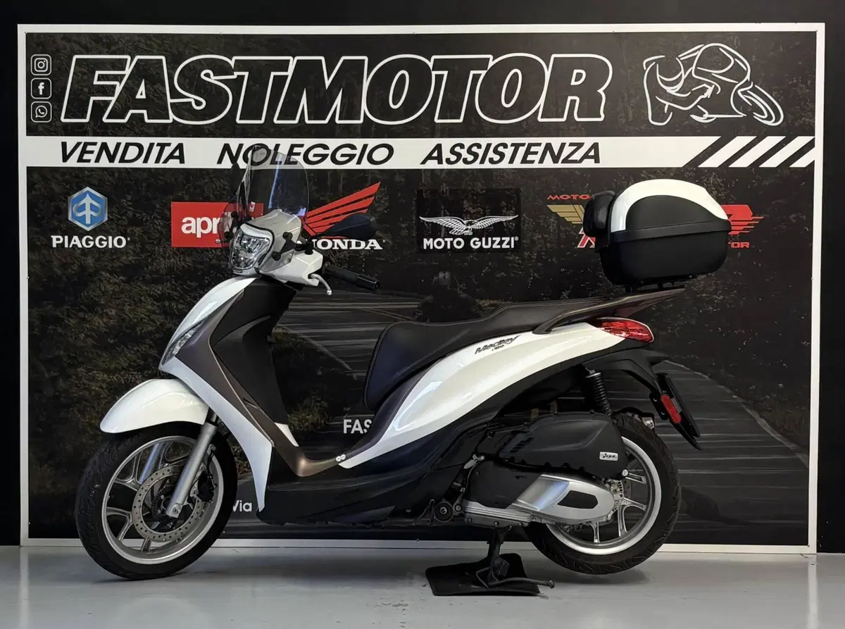Piaggio Medley 150 (2020) (3)