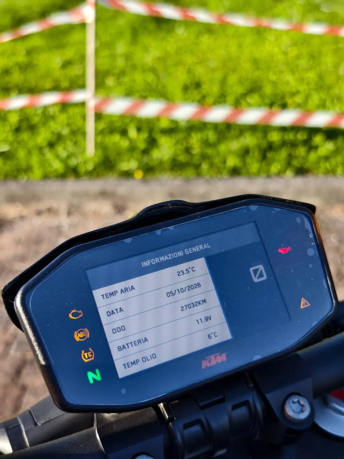 KTM 1290 Super Duke R (2019) (11)