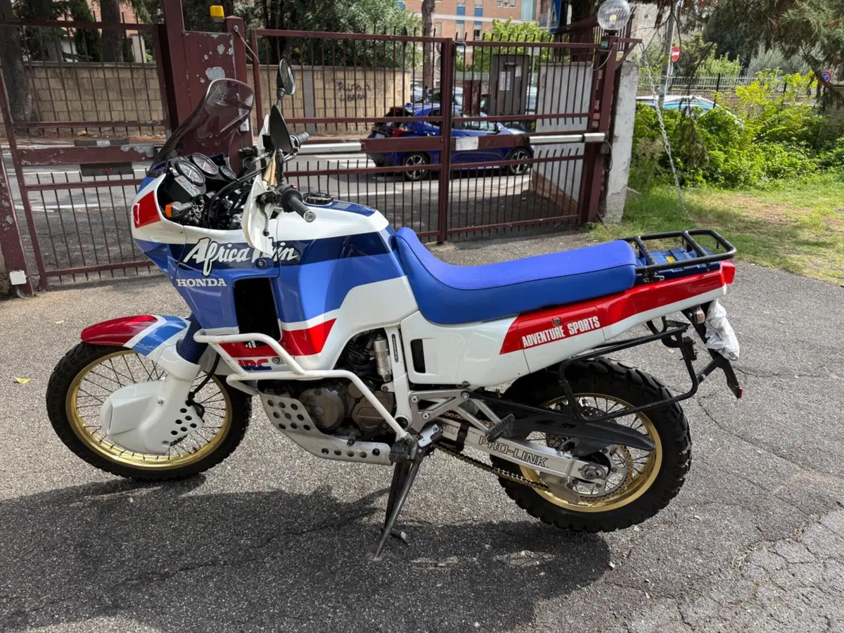 Honda Africa Twin XRV650