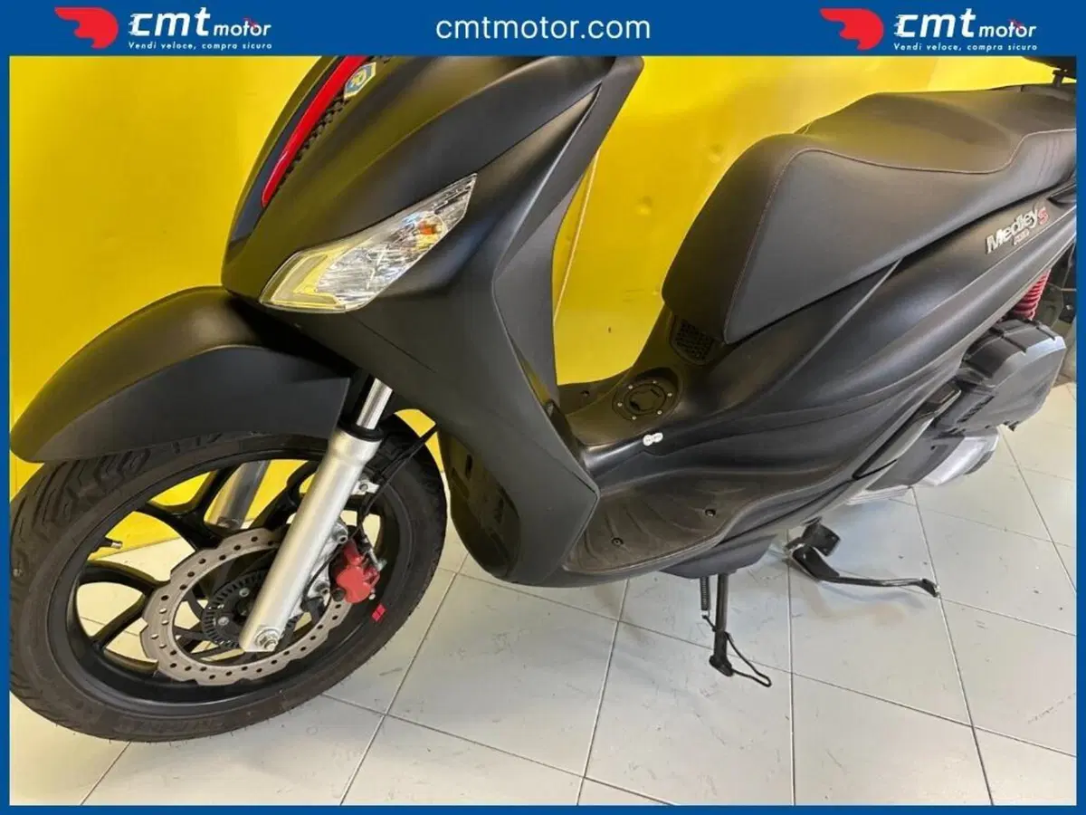 Piaggio Medley 150 (2020) (6)