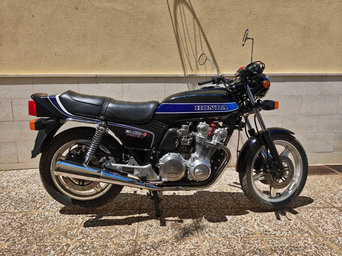 Honda CB 900 F Bol d'or 