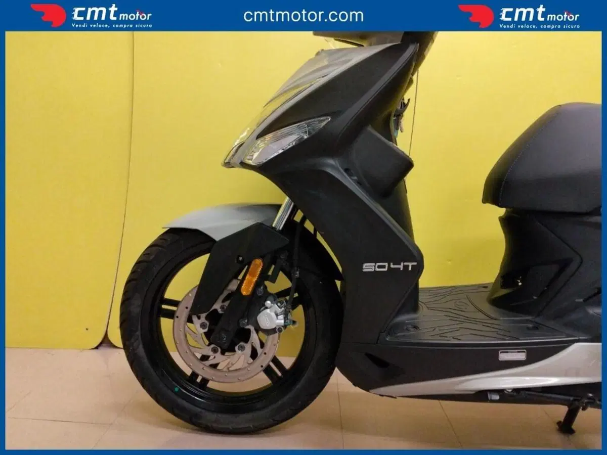 Kymco Agility 50 R16 + (2020) (9)