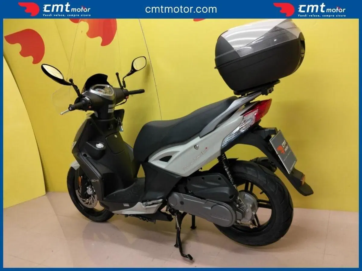 Kymco Agility 50 R16 + (2020) (13)