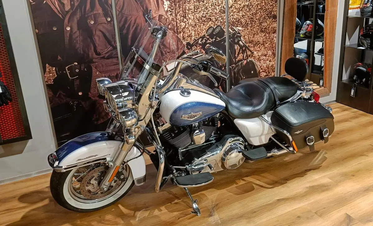 Harley-Davidson 103 Road King Classic (2014 - 16) - FLHRC (3)
