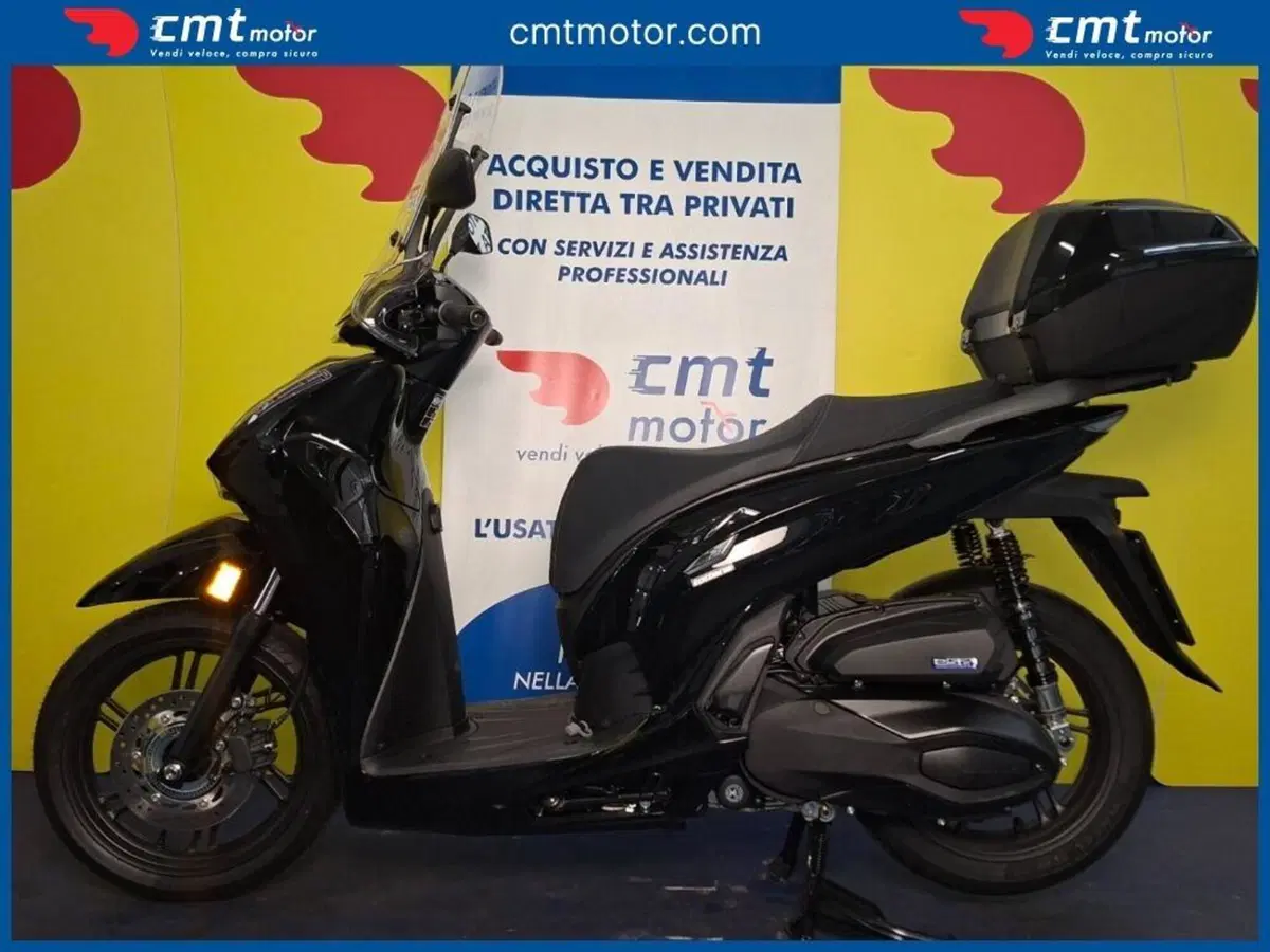 Honda SH 350 (2021 - 24) (3)